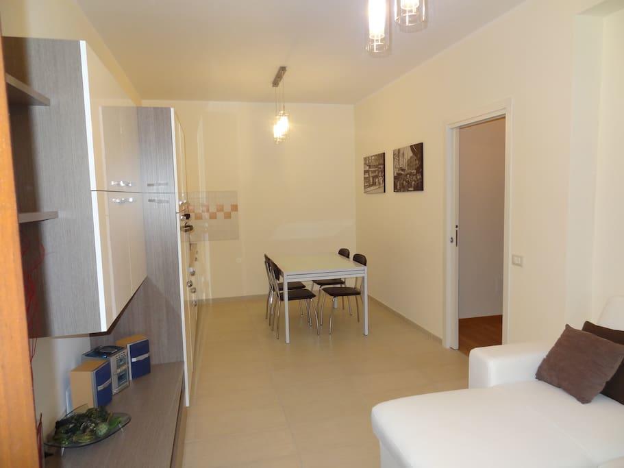 Appartamento Elegante Nuovissimo Куарту-Сант'Элена Экстерьер фото